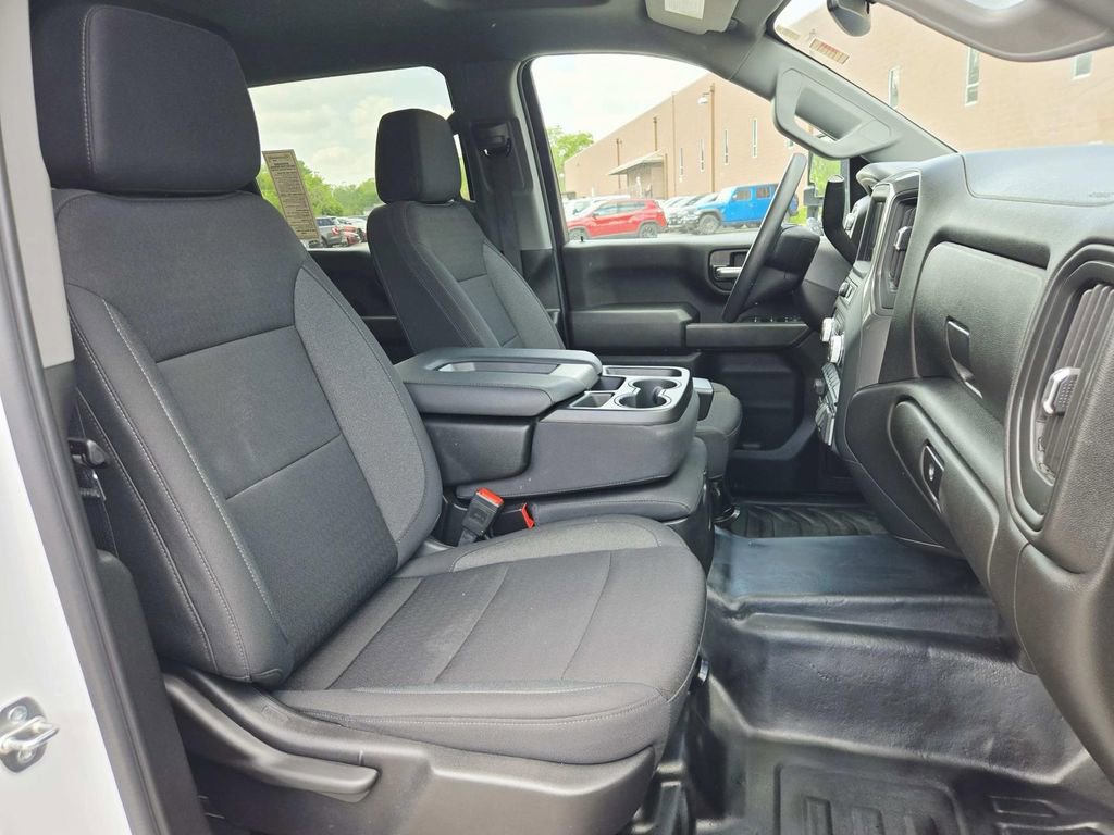Used 2024 GMC Sierra 2500 Pro w/ 1SA Pro Safety Plus Package AWD/4WD image 16
