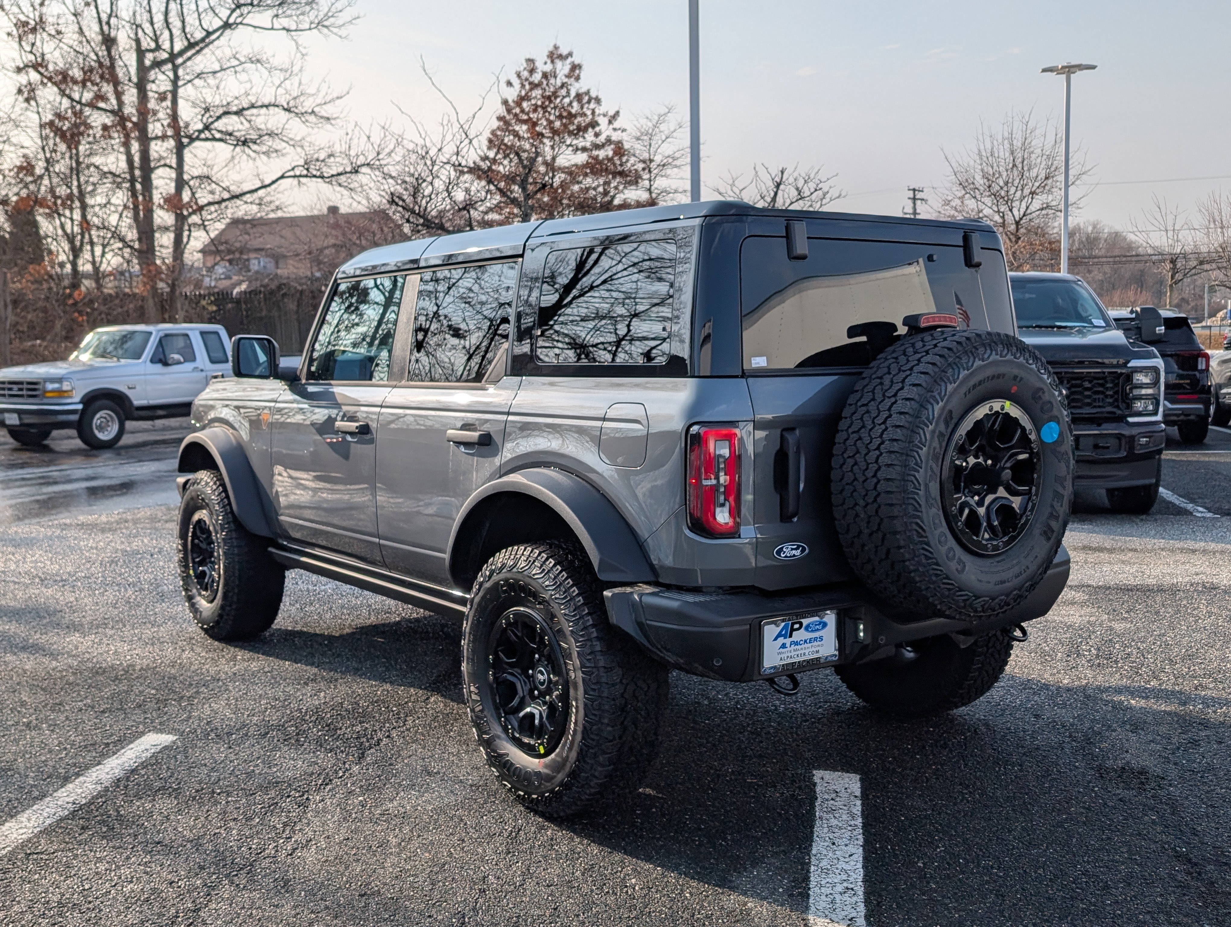 New 2026 Ford Bronco Badlands image 3