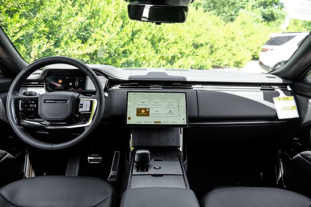 New 2026 Land Rover Range Rover SV AWD/4WD image 16