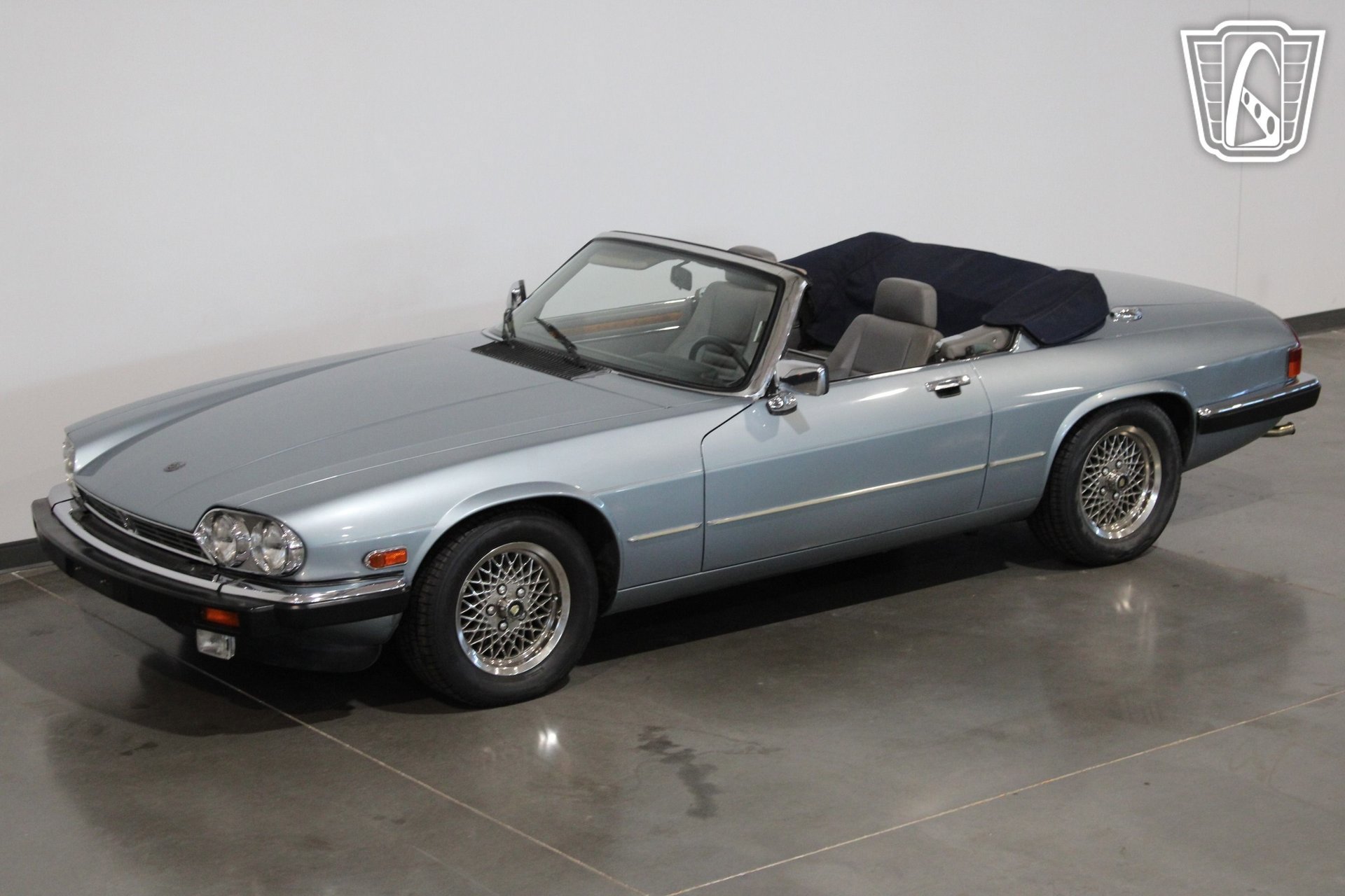 Used 1990 Jaguar XJS V12 Convertible RWD image 21