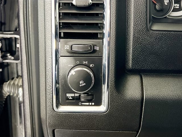 Used 2016 RAM 1500 Laramie w/ Convenience Group AWD/4WD image 21