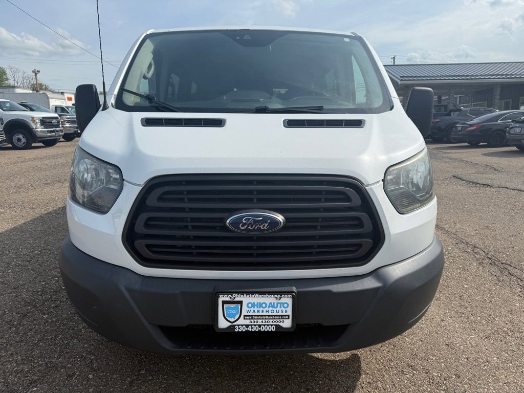 Used 2016 Ford Transit 150 XL image 2