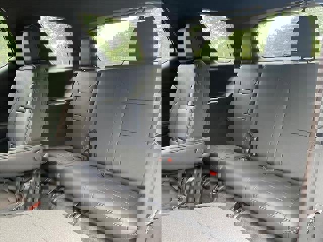 Used 2023 Chevrolet Traverse High Country w/ LPO, Floor Liner Package image 29