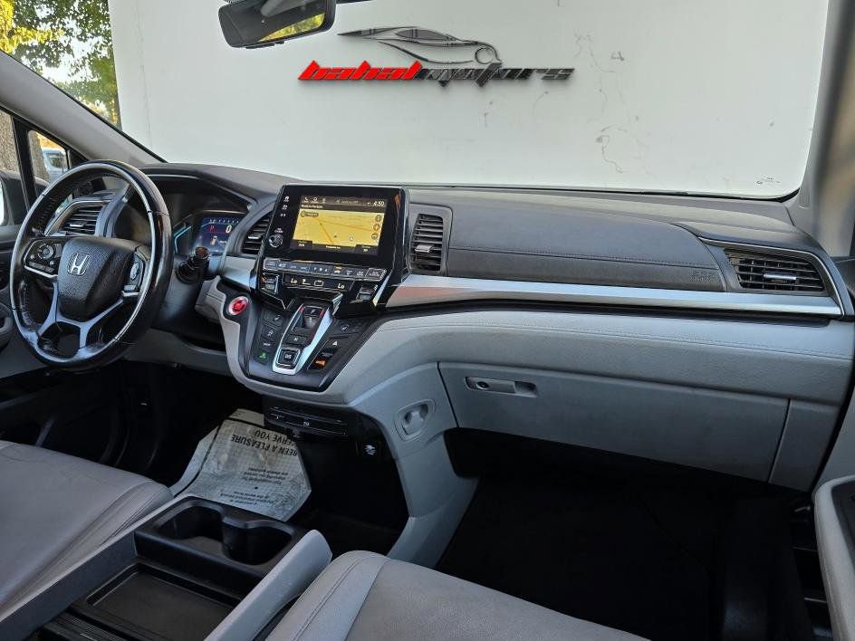 Used 2018 Honda Odyssey Touring image 19