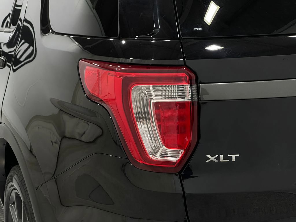 Used 2019 Ford Explorer XLT w/ Equipment Group 202A image 37