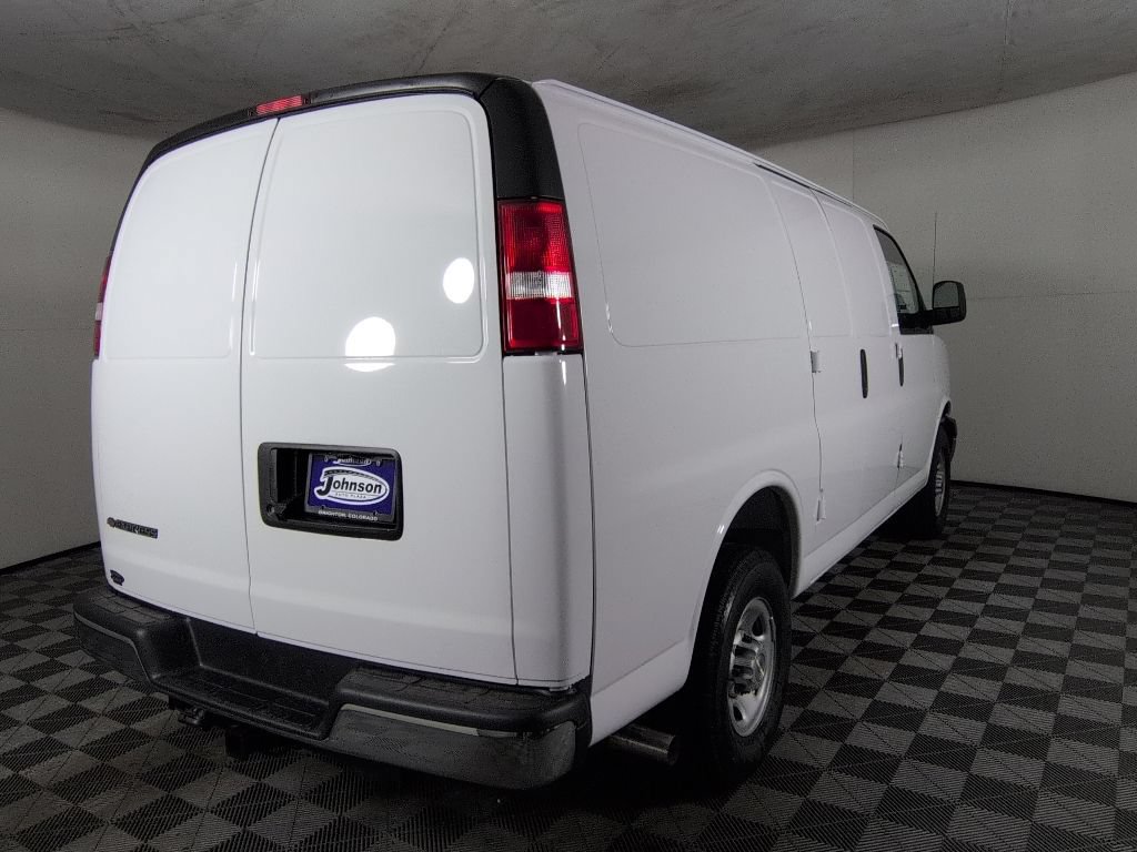 New 2026 Chevrolet Express 2500 w/ Driver Convenience Package RWD image 5