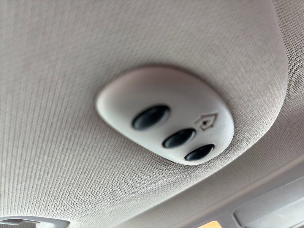 Used 2022 Lincoln Nautilus Standard w/ Premium Package image 29