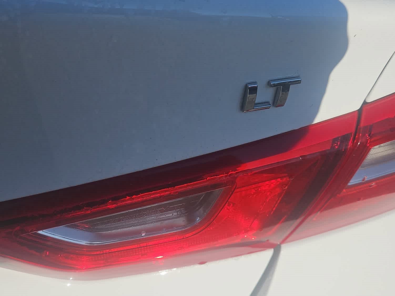 Used 2024 Chevrolet Malibu LT image 9