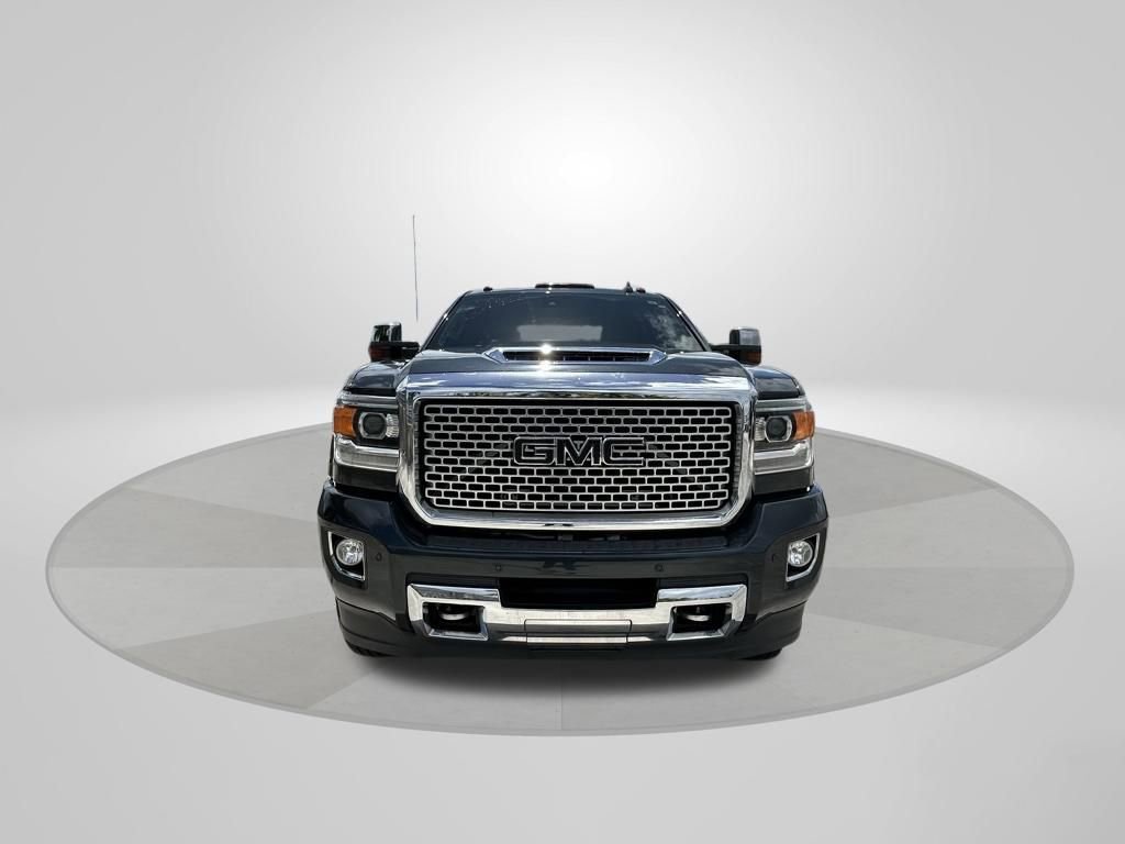 Used 2017 GMC Sierra 3500 Denali w/ Duramax Plus Package image 2