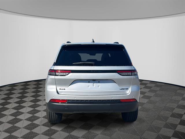 New 2025 Jeep Grand Cherokee Limited image 3
