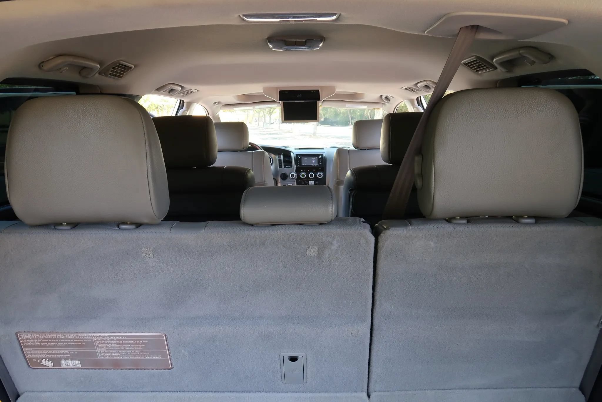 Used 2016 Toyota Sequoia Platinum RWD image 33