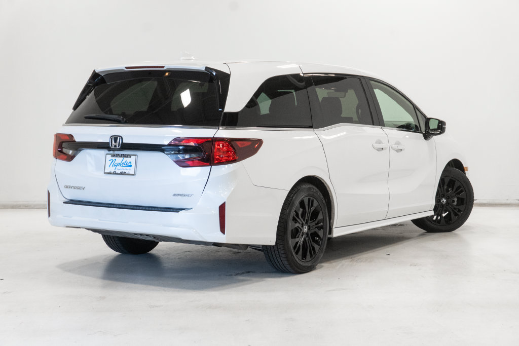Used 2025 Honda Odyssey Sport-L image 32