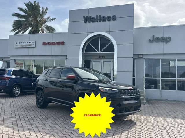 Used 2023 Jeep Compass Limited w/ Elite Group for (Red) Edition AWD/4WD image 1