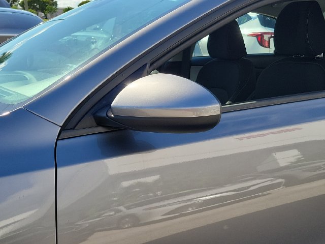 Certified 2024 Kia Forte LXS FWD image 6