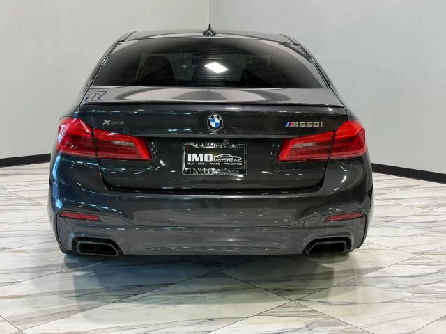 Used 2019 BMW M550i xDrive w/ Dynamic Handling Package image 7