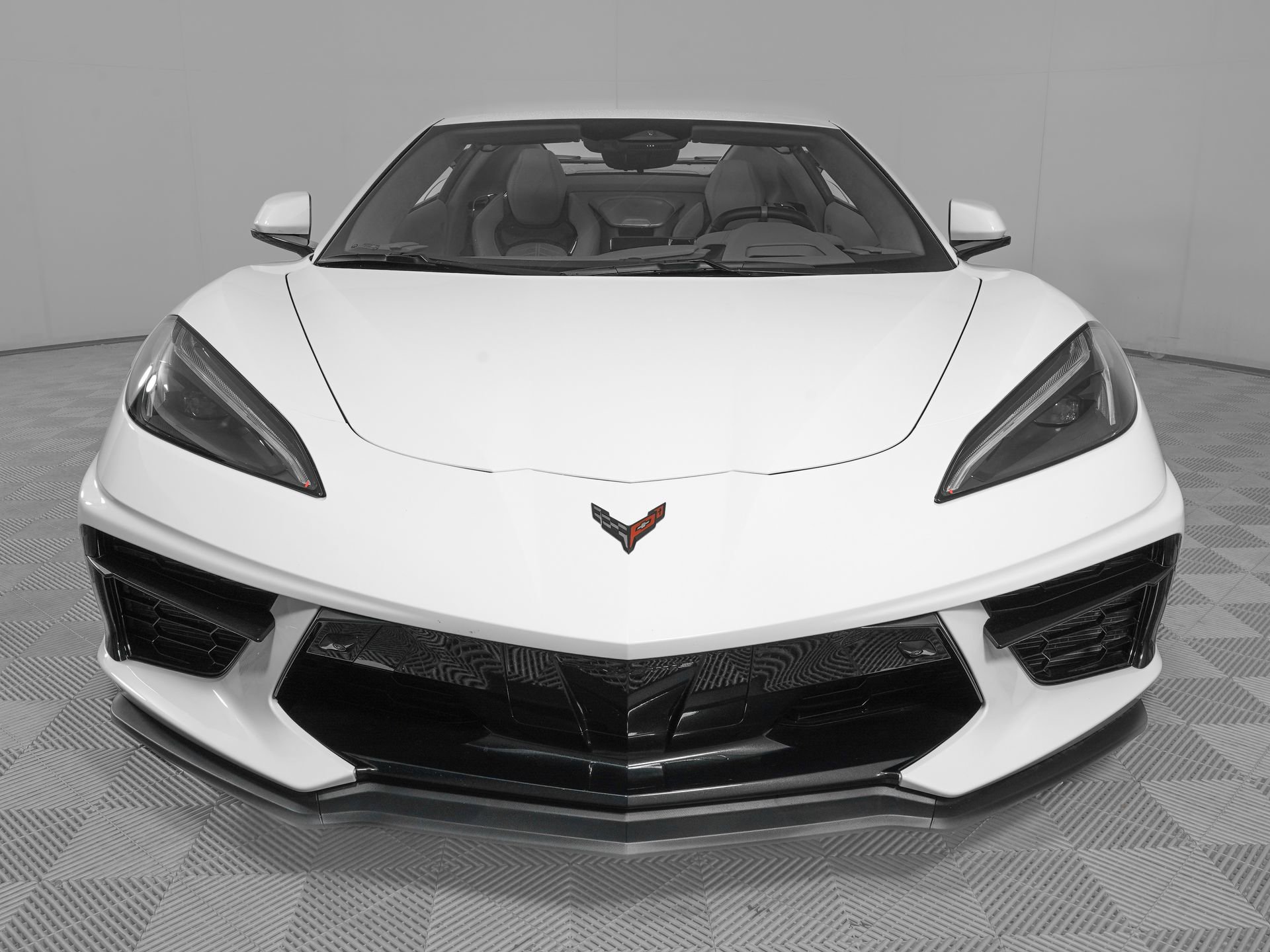 Used 2024 Chevrolet Corvette Stingray Premium Conv w/ 3LT image 2