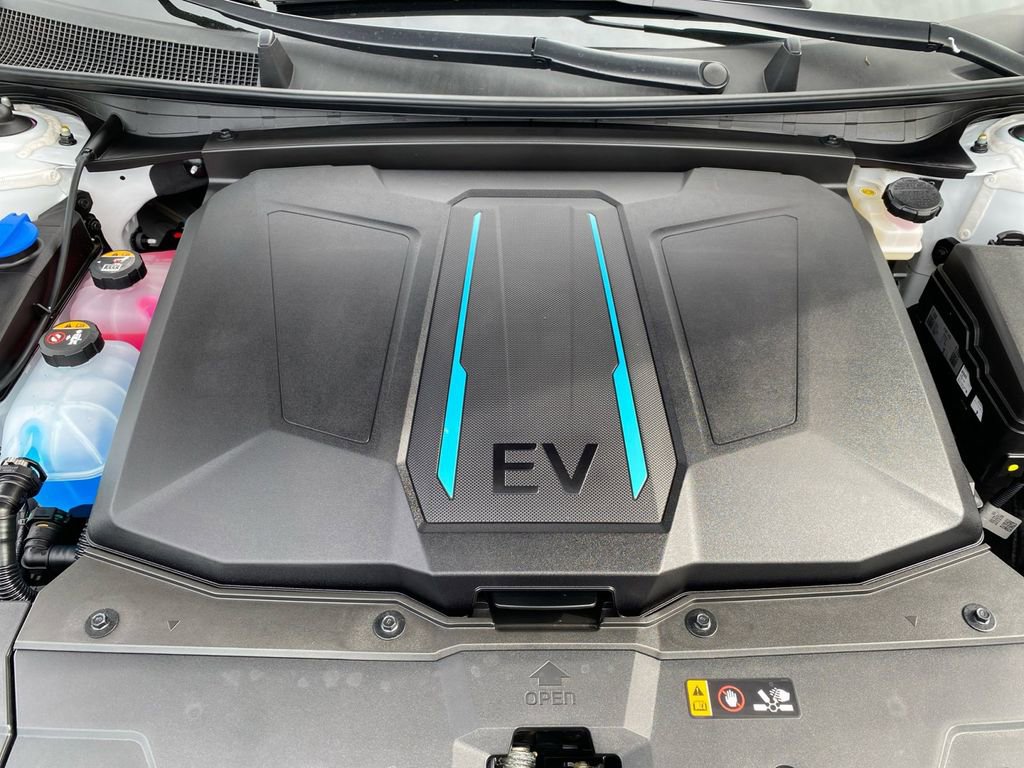 Used 2024 Hyundai Ioniq 5 SEL image 31