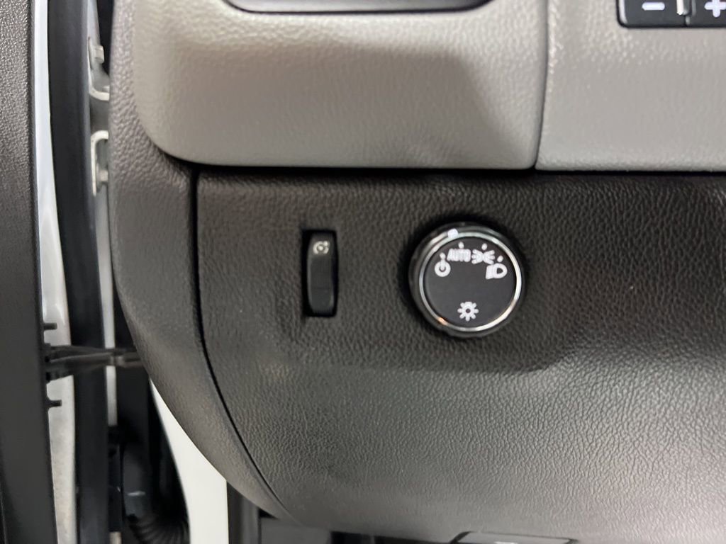 Used 2021 Chevrolet Colorado W/T w/ Custom Special Edition image 25