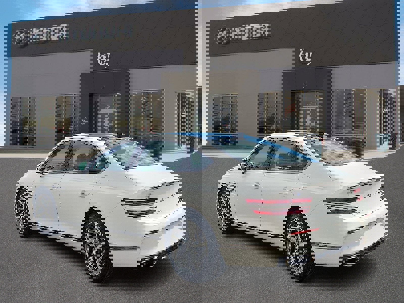 Used 2023 Genesis G80 2.5T w/ Sport Prestige Package image 5