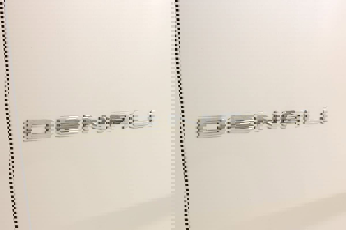 Used 2021 GMC Yukon XL Denali w/ Denali Ultimate Package image 59