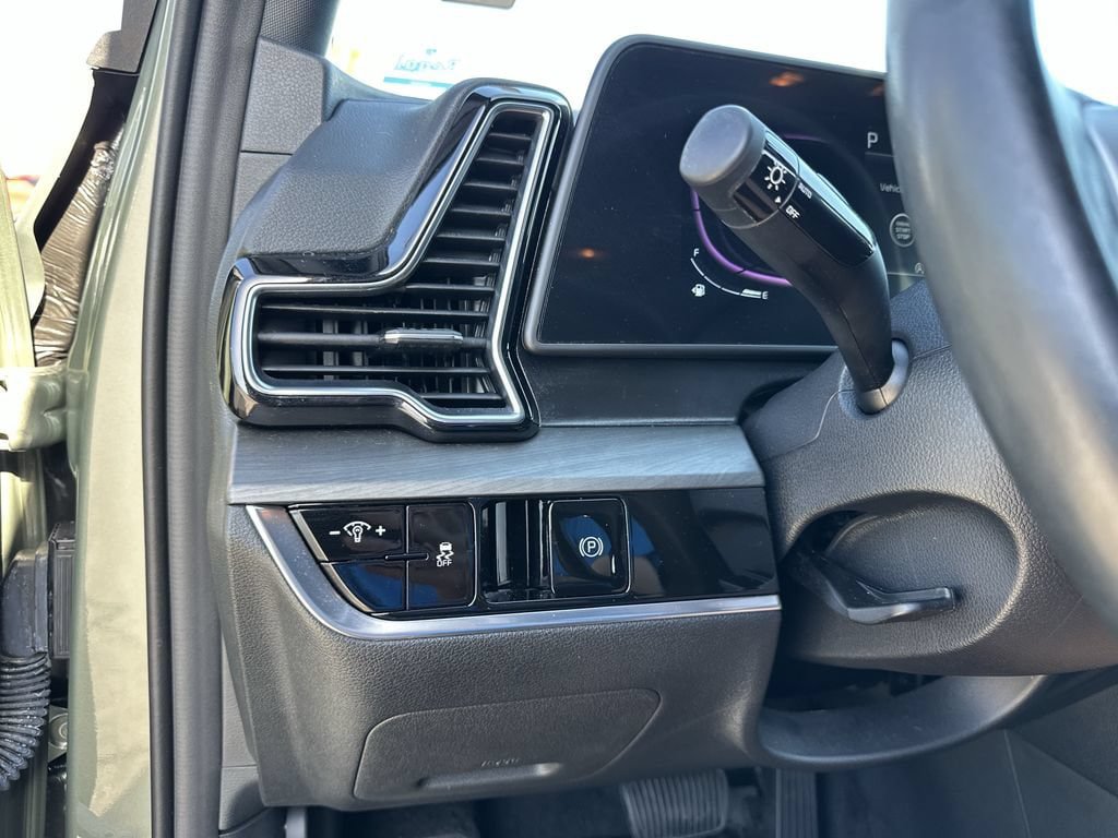 Certified 2025 Kia Sportage X-Line AWD/4WD image 33