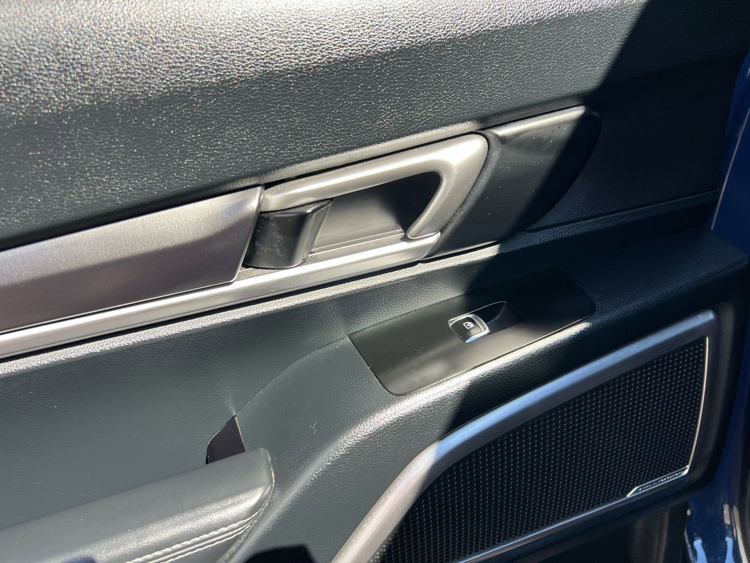 Used 2025 Kia Telluride S image 46