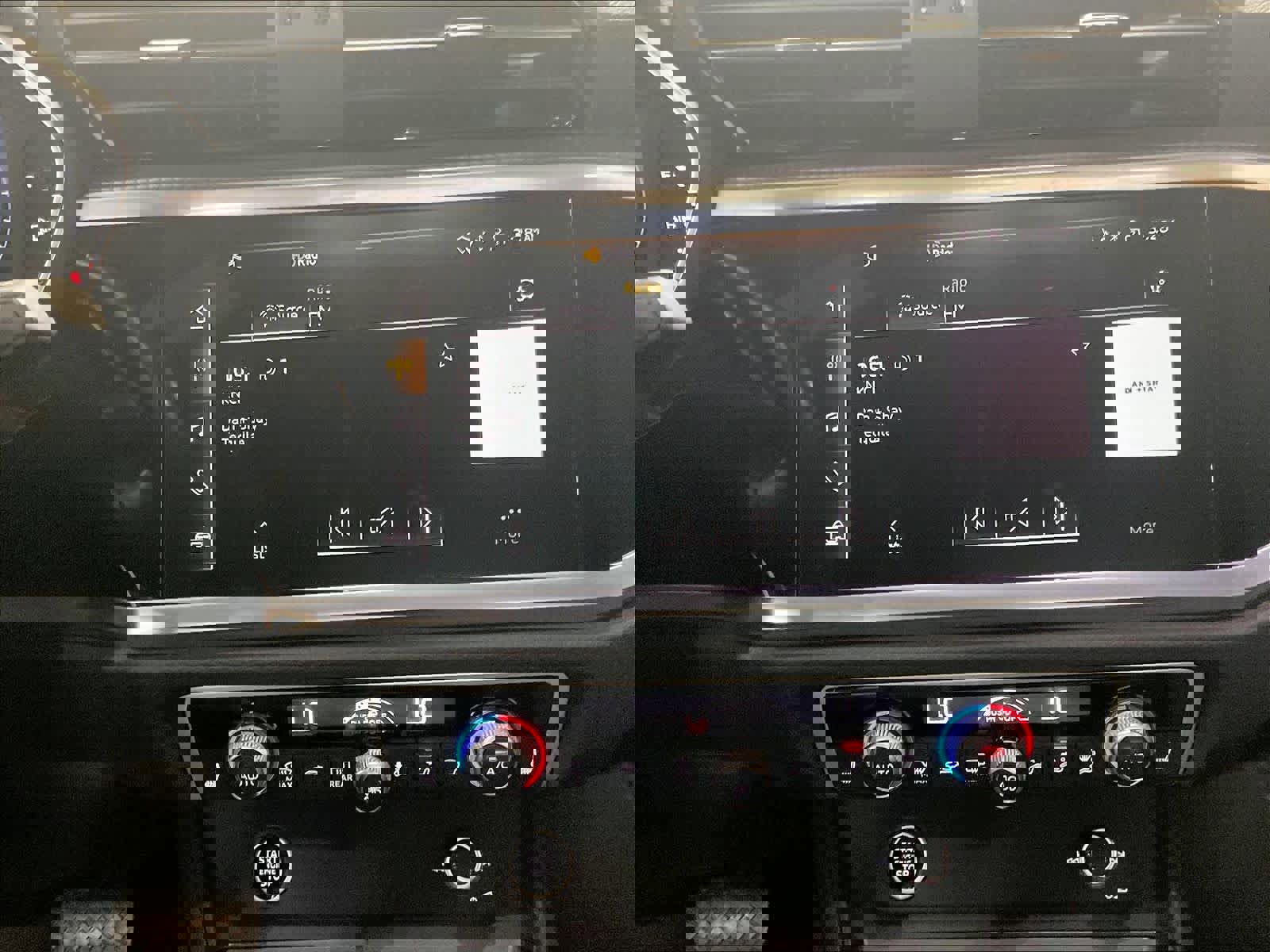 Certified 2023 Audi Q3 2.0T Premium w/ Black Optic Sport Package image 8