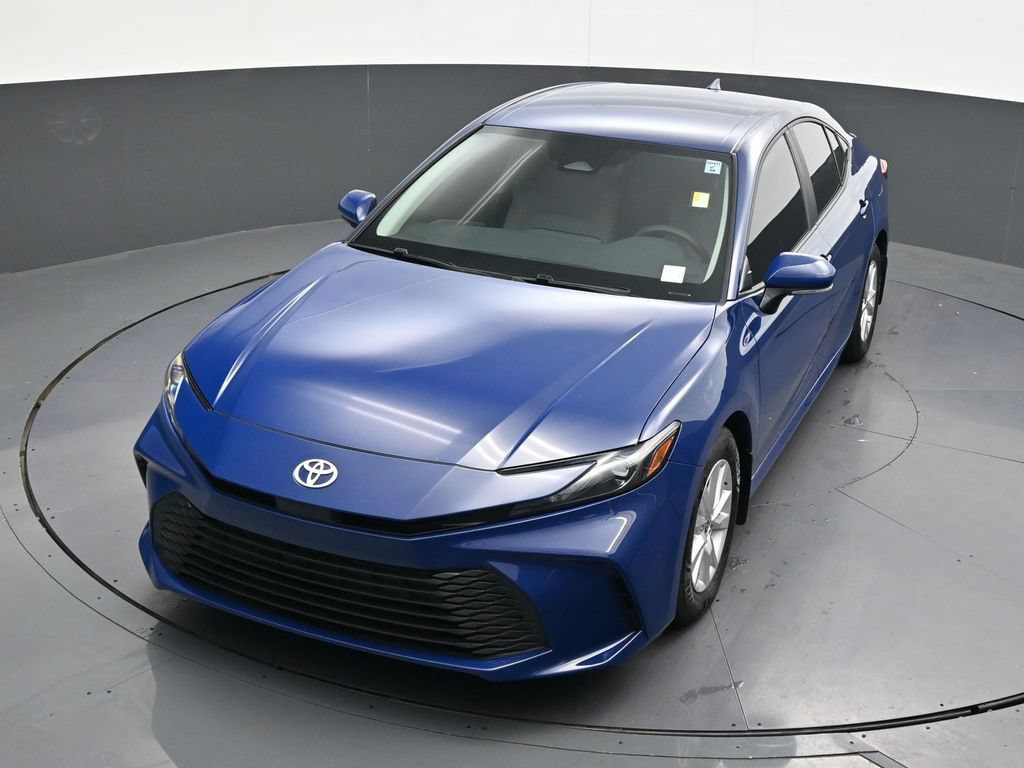 Used 2025 Toyota Camry LE w/ Convenience Package FWD image 22
