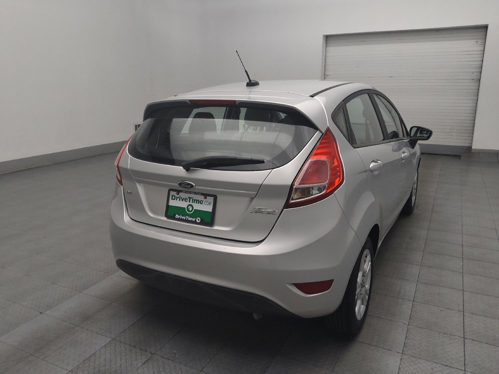 Used 2016 Ford Fiesta SE image 9