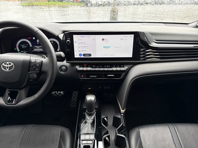 Used 2025 Toyota Camry XSE w/ Premium Package image 24