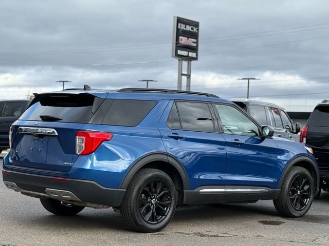 Used 2022 Ford Explorer XLT w/ Equipment Group 202A image 39