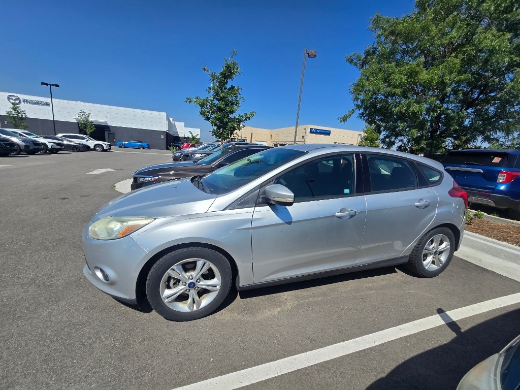 Used 2013 Ford Focus SE FWD image 2