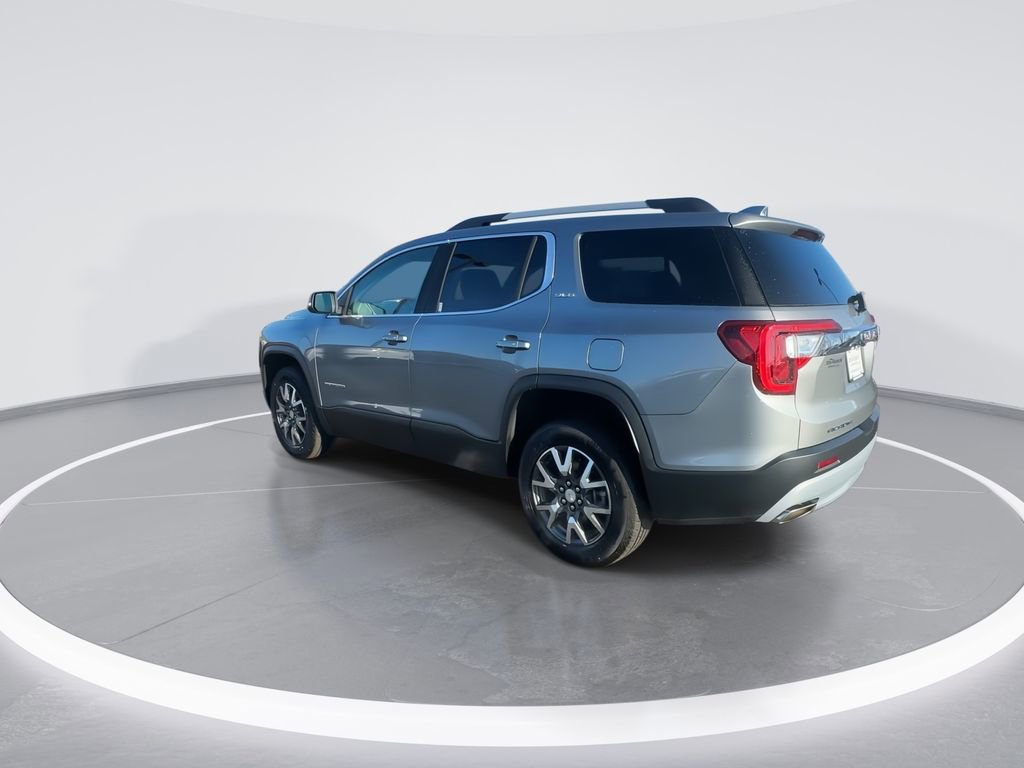 Used 2023 GMC Acadia SLE w/ Driver Convenience Package FWD image 6