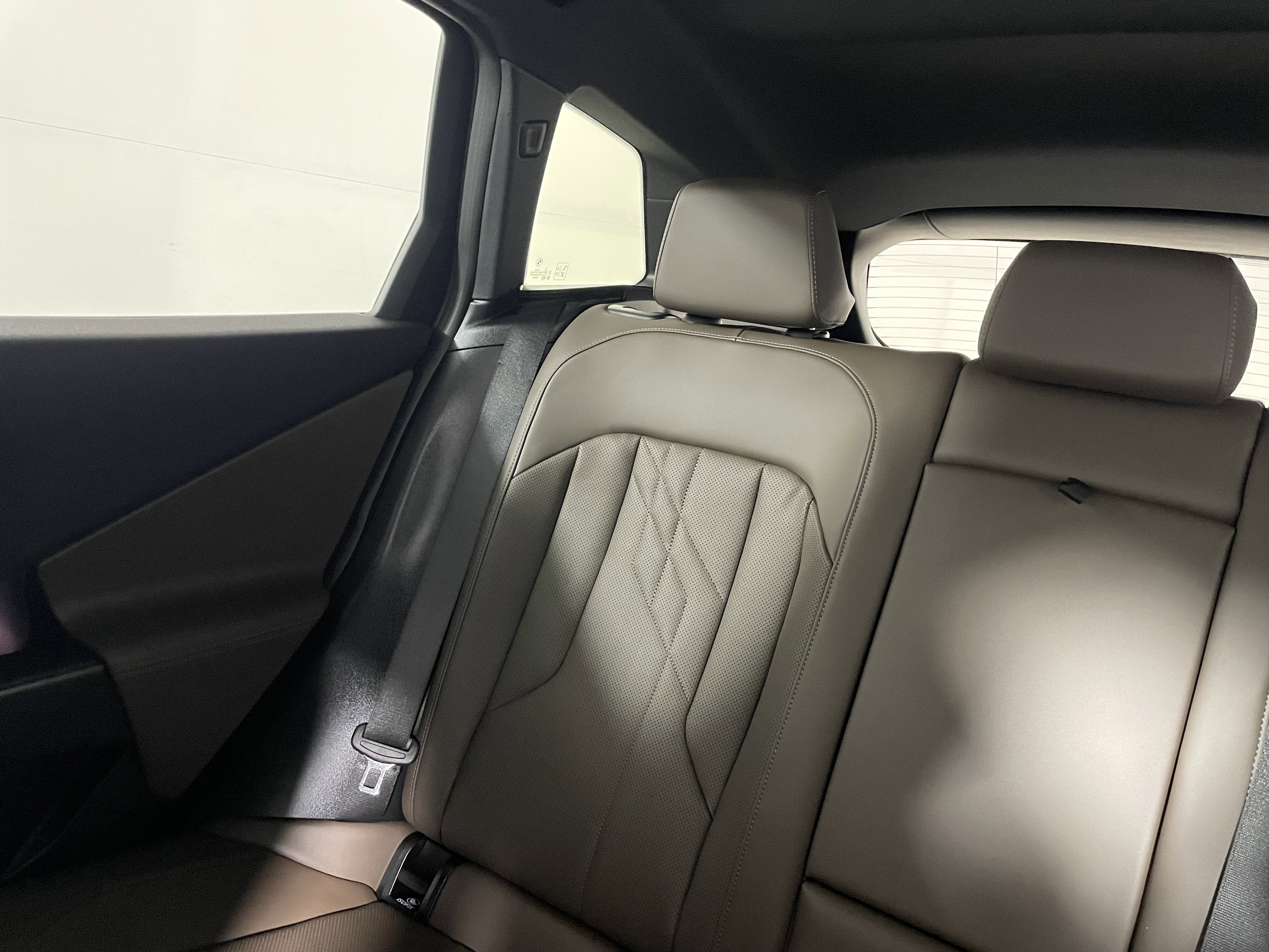 Used 2025 BMW X3 xDrive30i w/ Convenience Package image 13