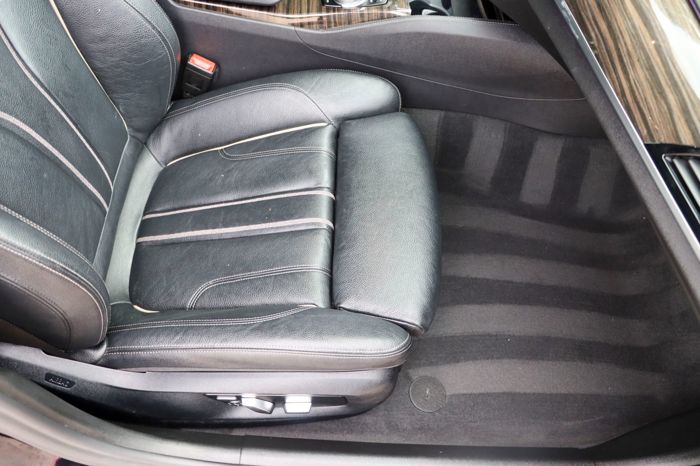 Used 2017 BMW 540i RWD image 22