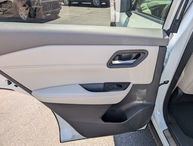 New 2026 Nissan Rogue Dark Armor AWD/4WD image 11