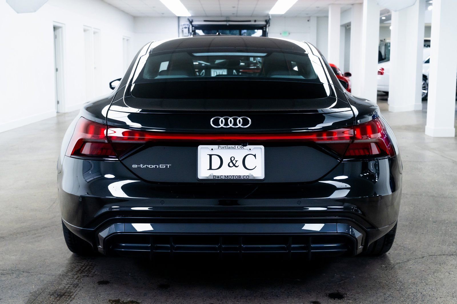 Used 2022 Audi e-tron GT Prestige w/ Prestige Package image 5