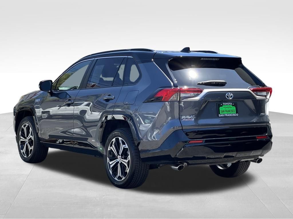 Used 2023 Toyota RAV4 XSE w/ Weather Package image 3