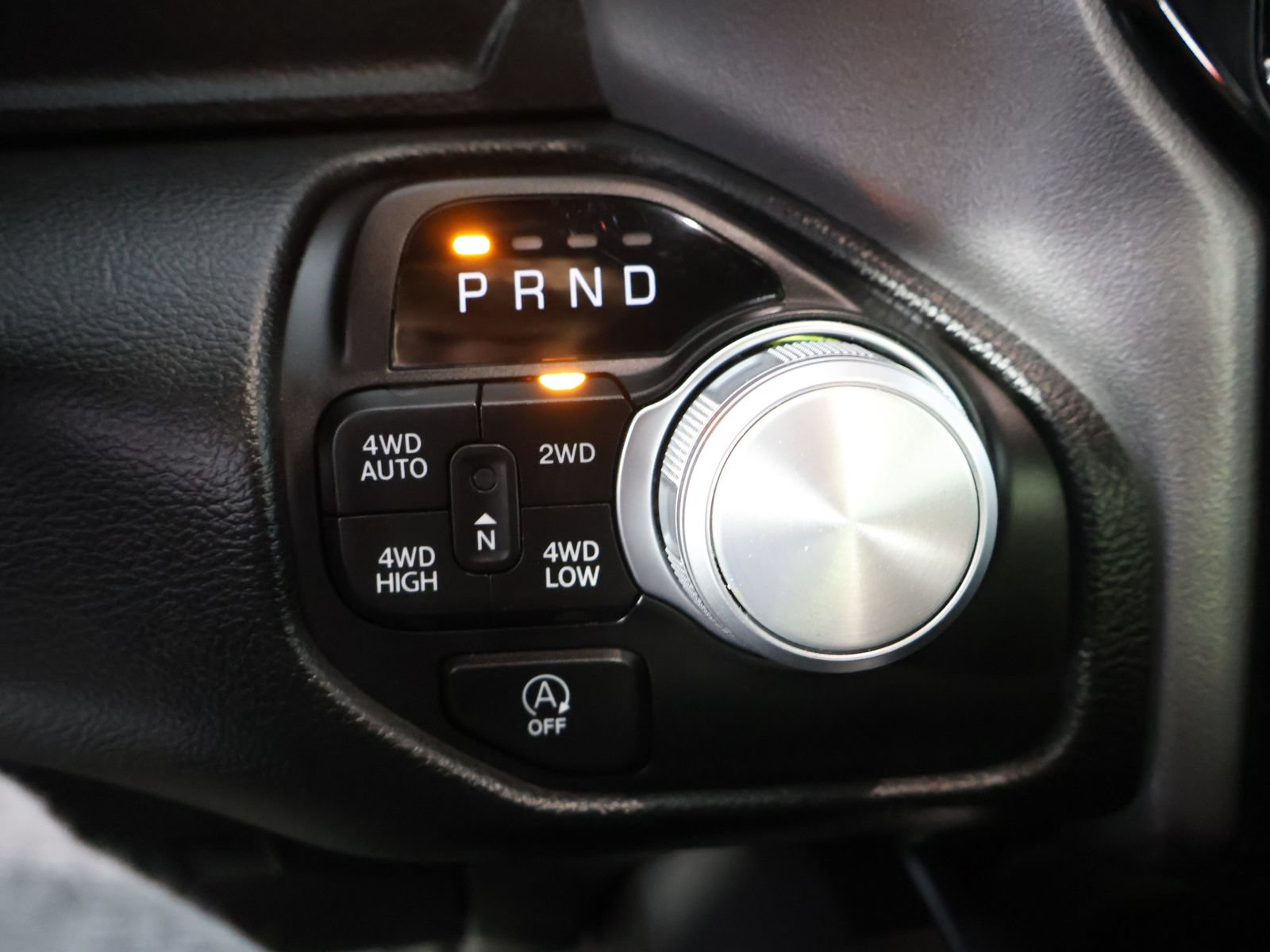 Used 2024 RAM 1500 Laramie AWD/4WD image 37