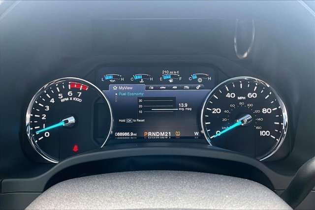 Used 2018 Ford F250 Platinum w/ Platinum Ultimate Package AWD/4WD image 13
