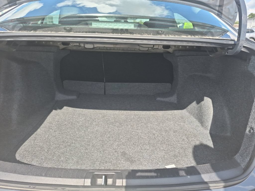 Used 2026 Toyota Corolla LE FWD image 15
