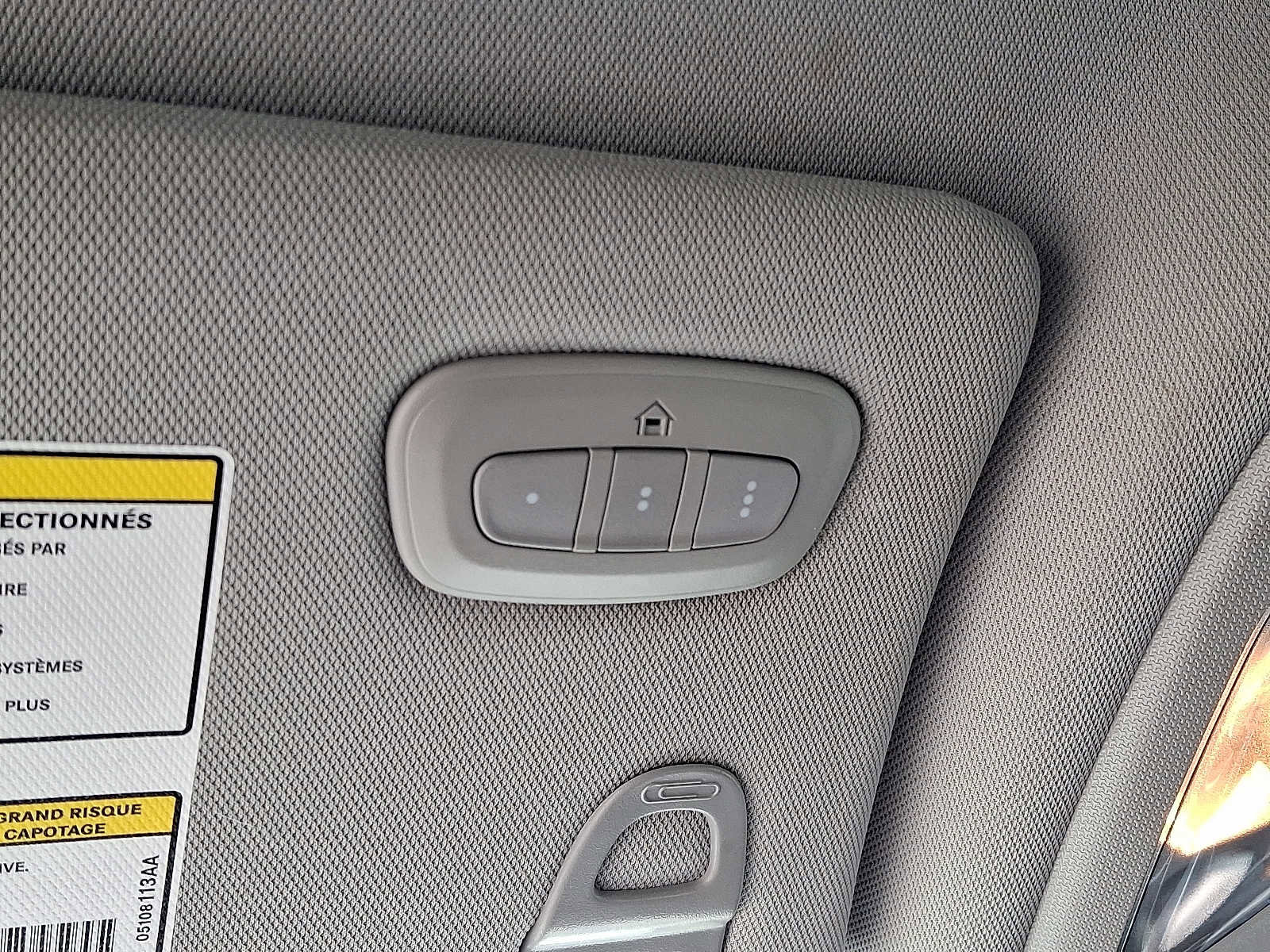 Certified 2022 Jeep Compass Latitude w/ Convenience Group image 25