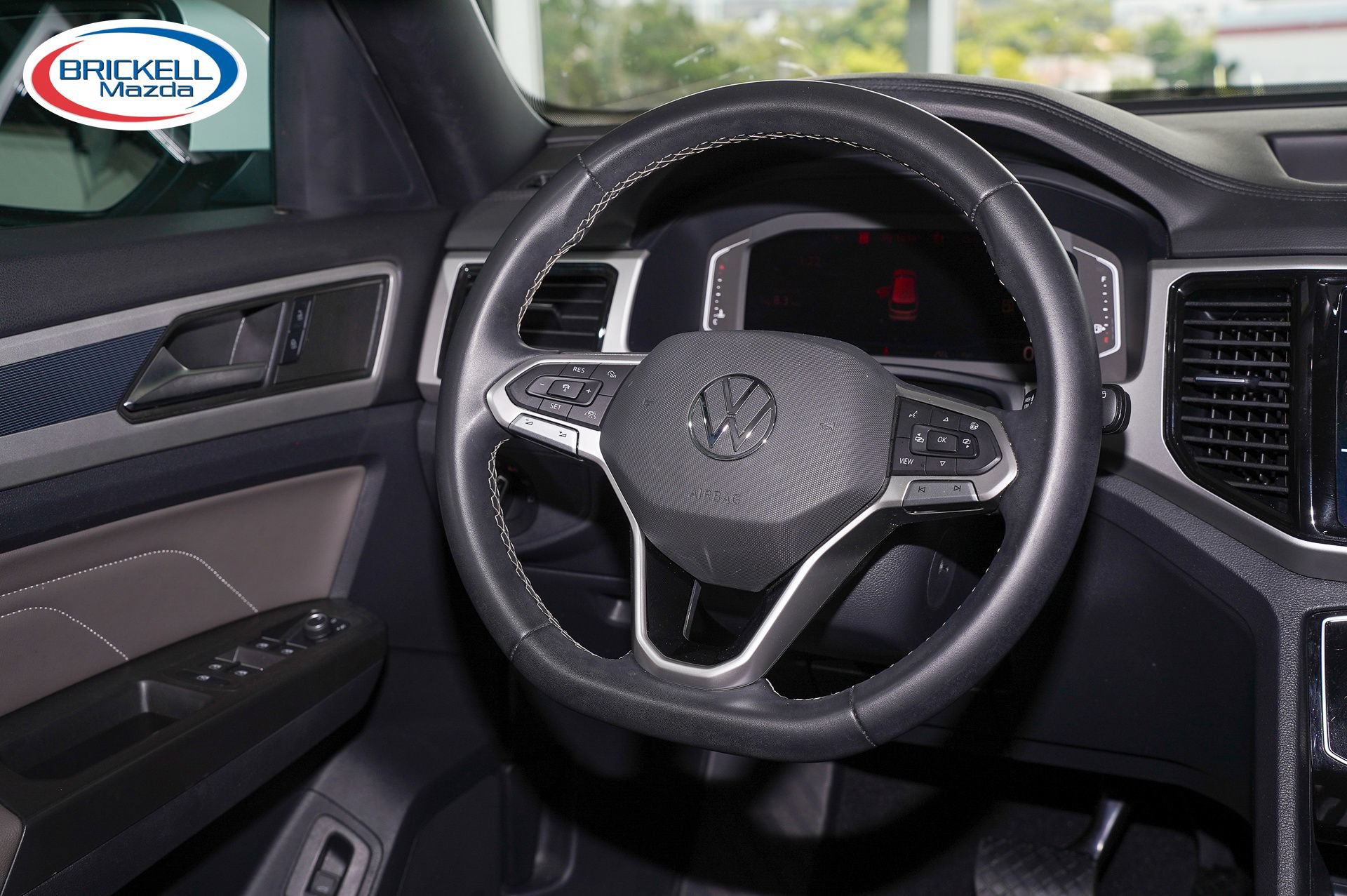 Used 2023 Volkswagen Atlas Cross Sport SEL AWD/4WD image 24