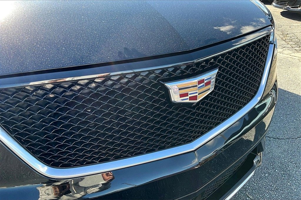 Certified 2023 Cadillac XT6 Sport w/ Platinum Package image 31