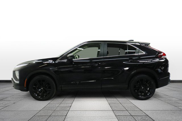 Used 2023 Mitsubishi Eclipse Cross LE AWD/4WD image 4