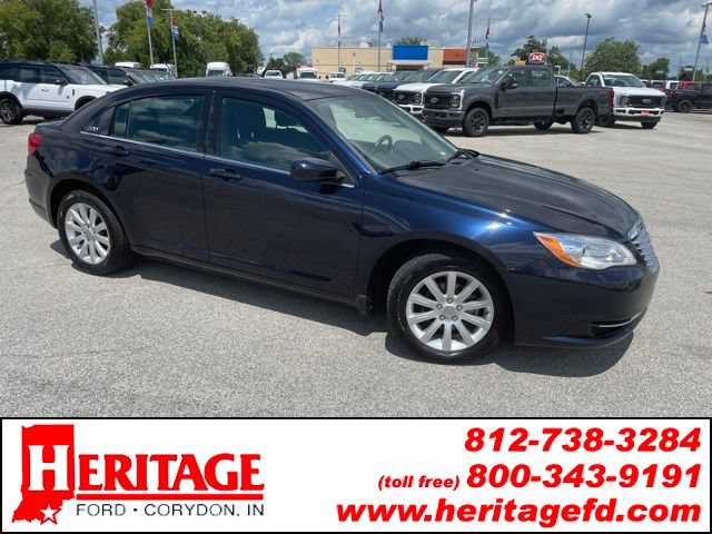 Used 2011 Chrysler 200 Touring FWD 360° Tour