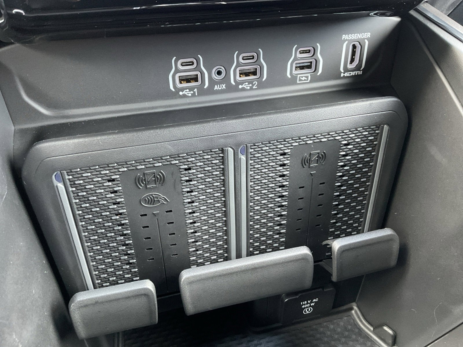 New 2026 RAM 1500 Laramie w/ Night Edition image 23