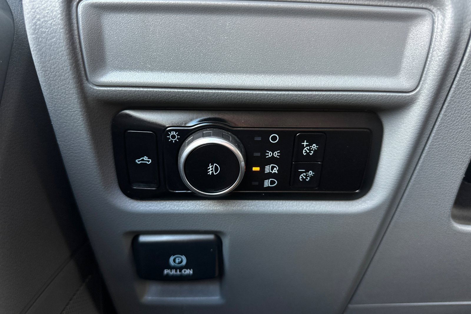 Used 2023 Ford F150 XLT image 25