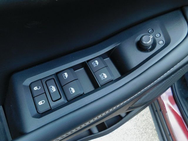 New 2026 Jeep Grand Cherokee Altitude AWD/4WD image 11