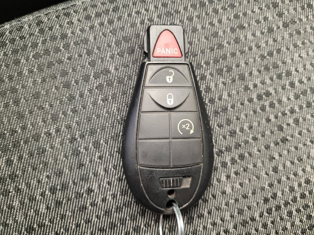 Used 2018 RAM 1500 Big Horn image 32